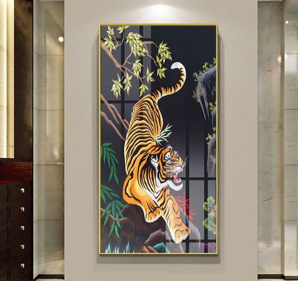 Tranh Laminate Tráng Gương - Tranh Treo Tường Dành Cho Người Tuổi Dần - Mãnh Hổ Xuống Núi