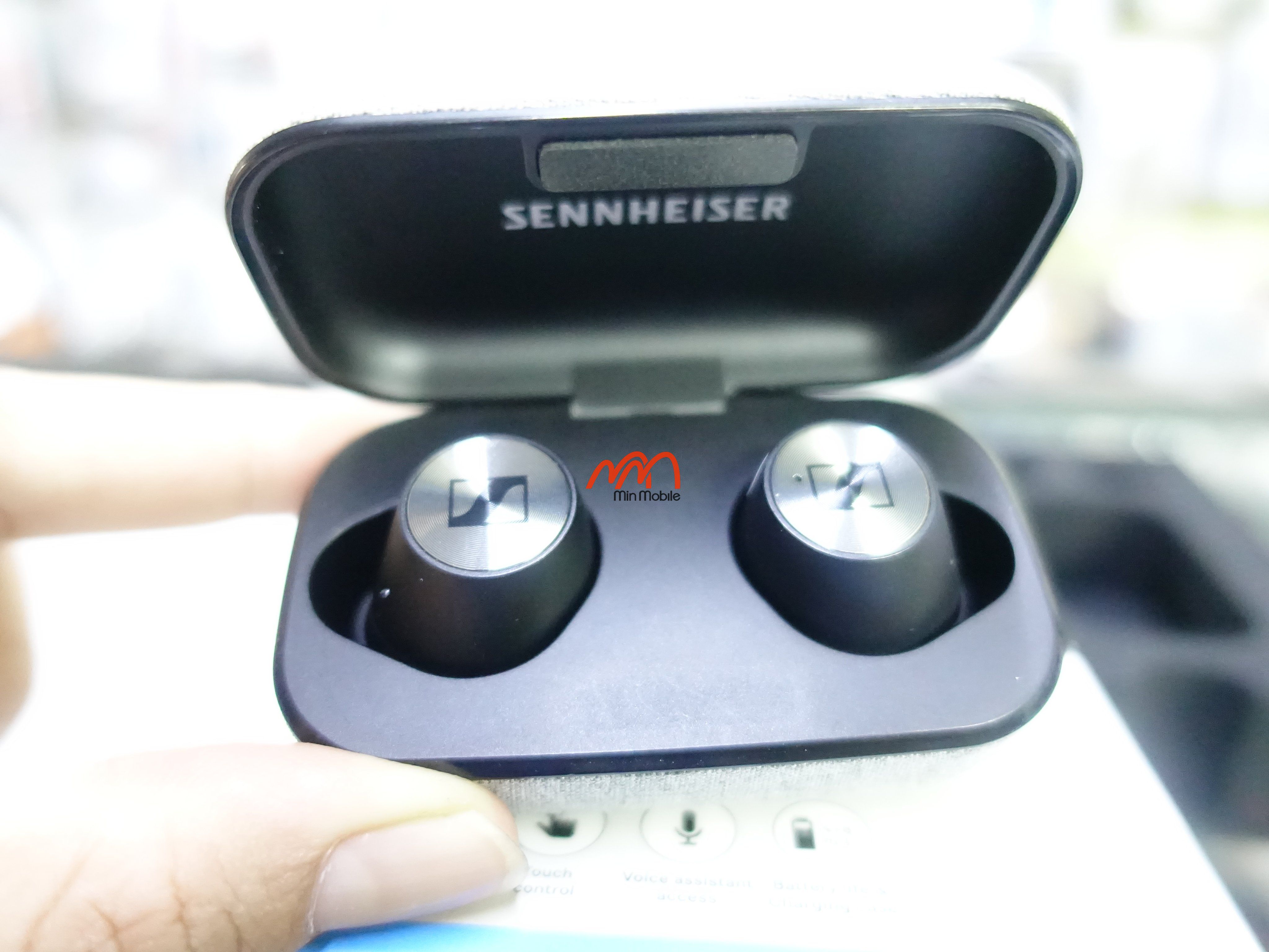 Tai nghe Sennheiser Momentum True Wireless