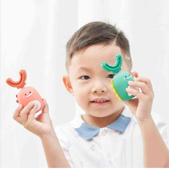Bàn Chải Đánh Răng Remax Hình Chữ U Xoay 360