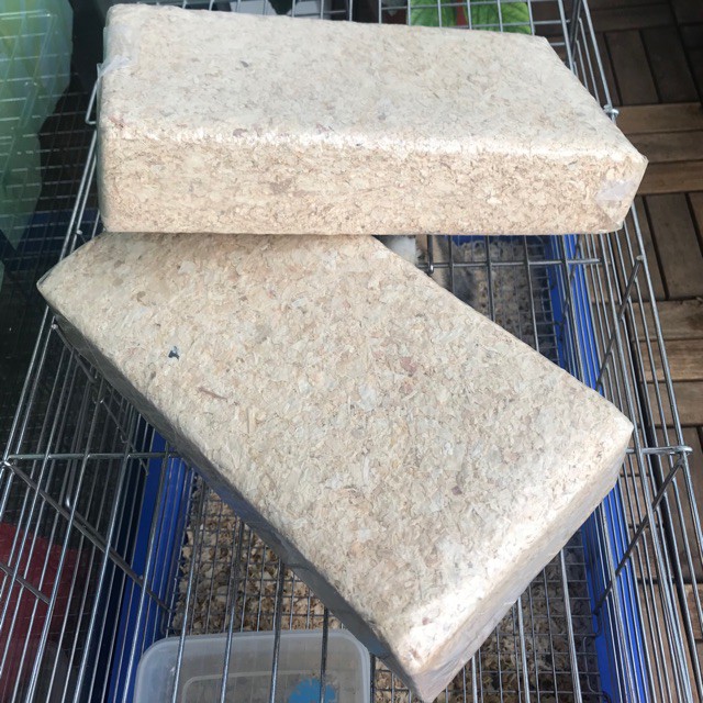 Mùn Cưa Lót Chuồng Cho Chuột Hamster 1Kg