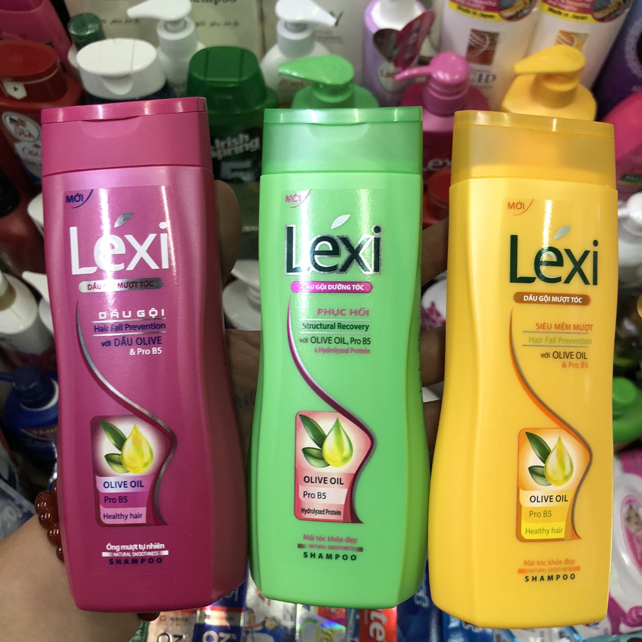 Dầu gội Lexi siêu mềm mượt 180ml