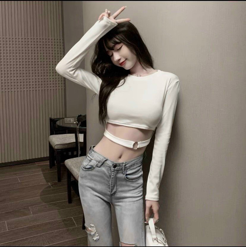 Áo kiểu croptop body tay dài phối dây khoen eo cực xinh , chất thun bozip mềm mịn