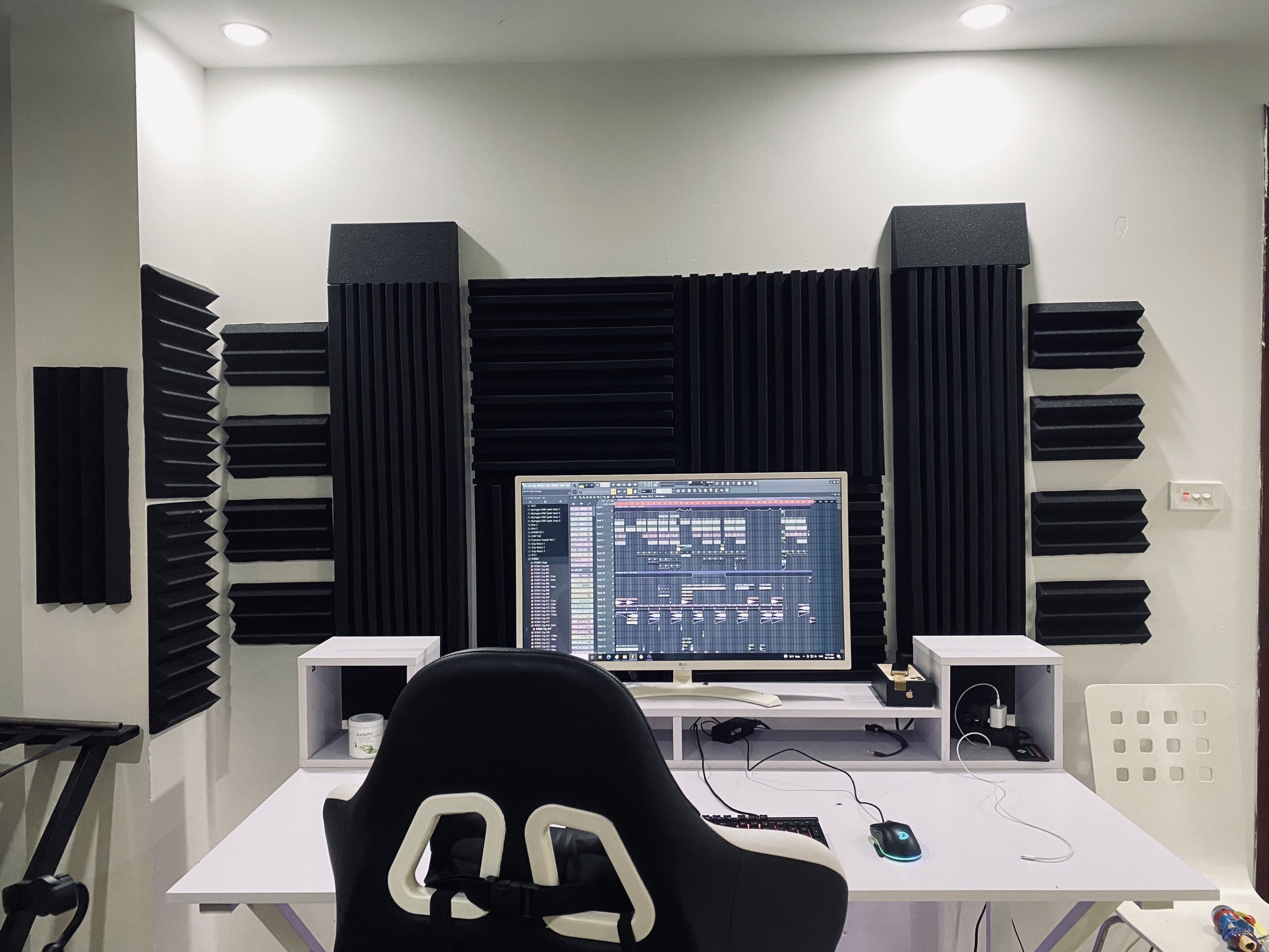 1  bass sọc dài kt 120x30cm ( gồm 1 thanh 30x 90 và 2 thanh 15x30) dày 8cm  cao câp tiêu âm đỉnh cao ( màu đen , cafe, ghi xám ))