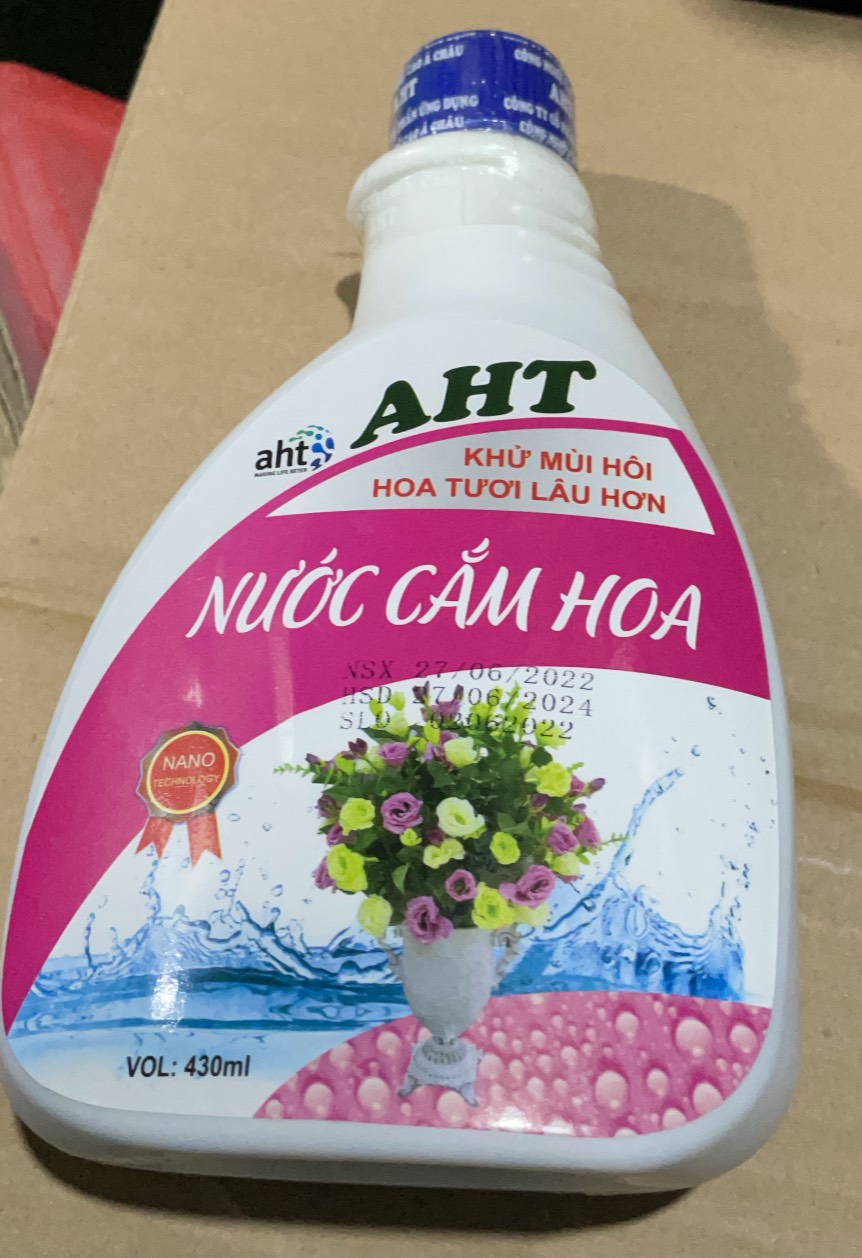 Nước cắm hoa AHT 430 ml giúp hoa lâu tàn