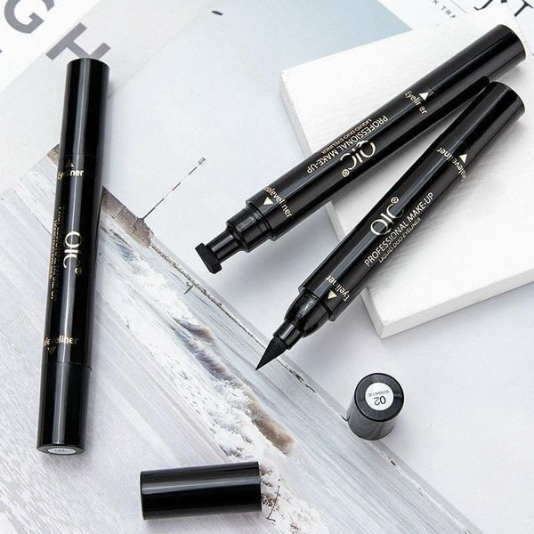 Bút kẻ mắt 2 đầu qic k lem , k trôi
