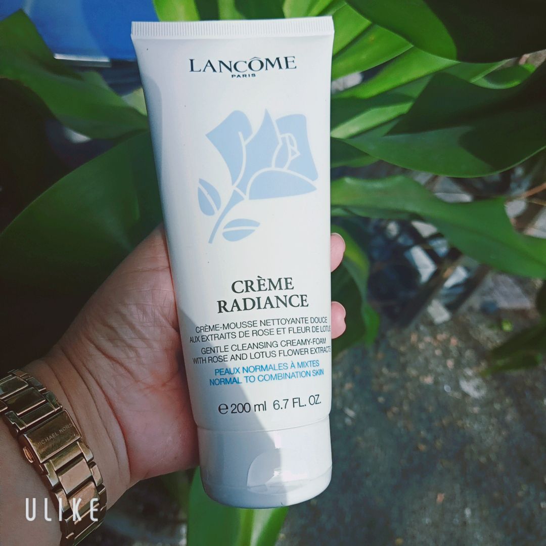 Sửa rửa mặt Lancôme