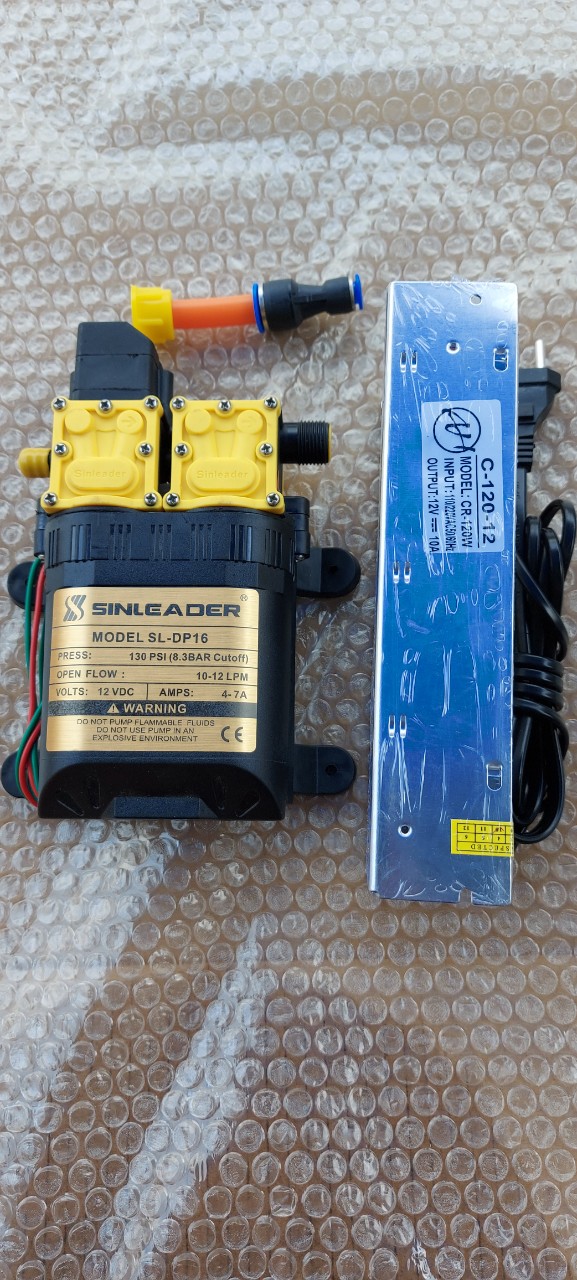 Bơm đôi tăng áp SINLEADER tự động hút và ngắt khi khóa van đầu ra Và nguồn tổ ong 12V10A Tặng co chuyển ra ống 8li ứng dụng phun sương tưới lan tiện lợi