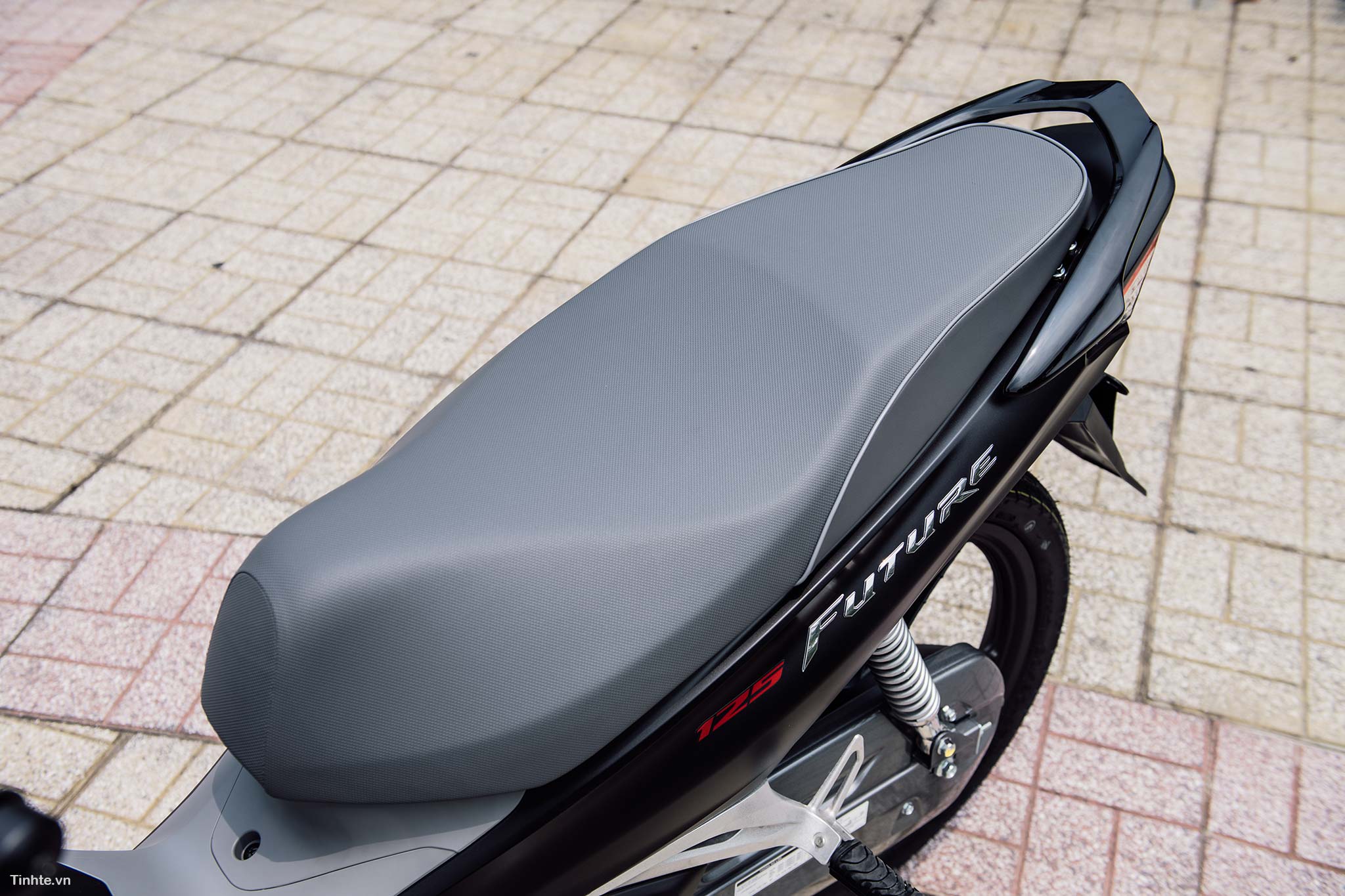Yên xe Future Neo nguyên chiếc - Hàng Việt Nam chất lượng cao