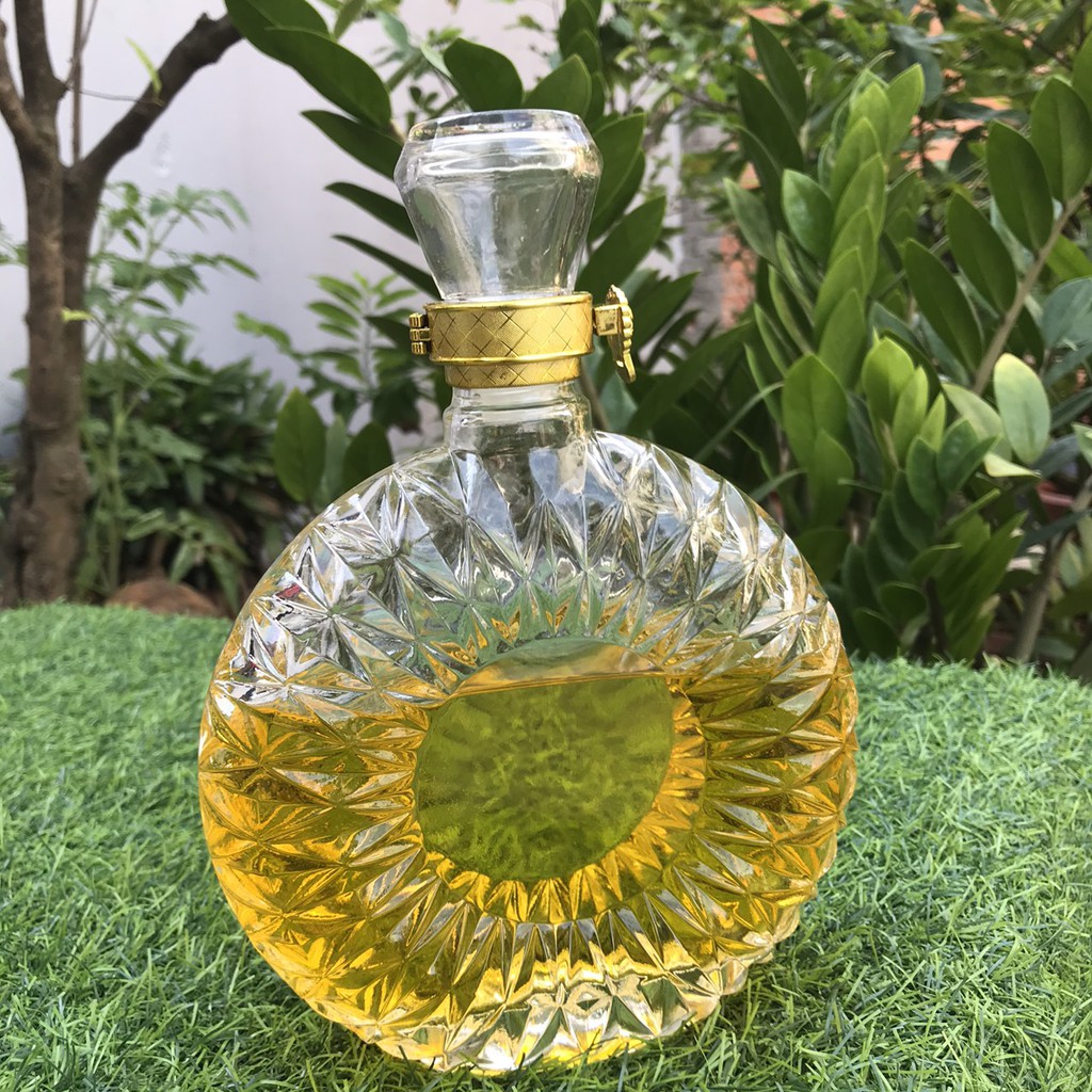 Chai thuỷ tinh cao cấp dạng tròn xo 500ml