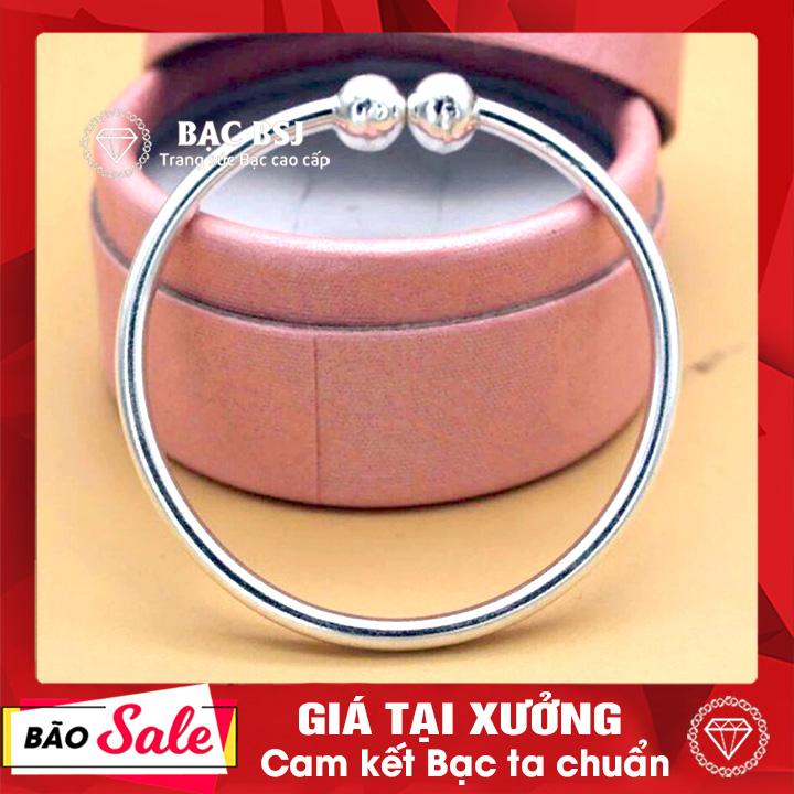 Vòng tay bạc cho trẻ sơ sinh đến 3 tuổi. Lắc cứng đặc chắc chắn Free size bạc ta cao cấp an toàn cho bé. Bạc BSJ