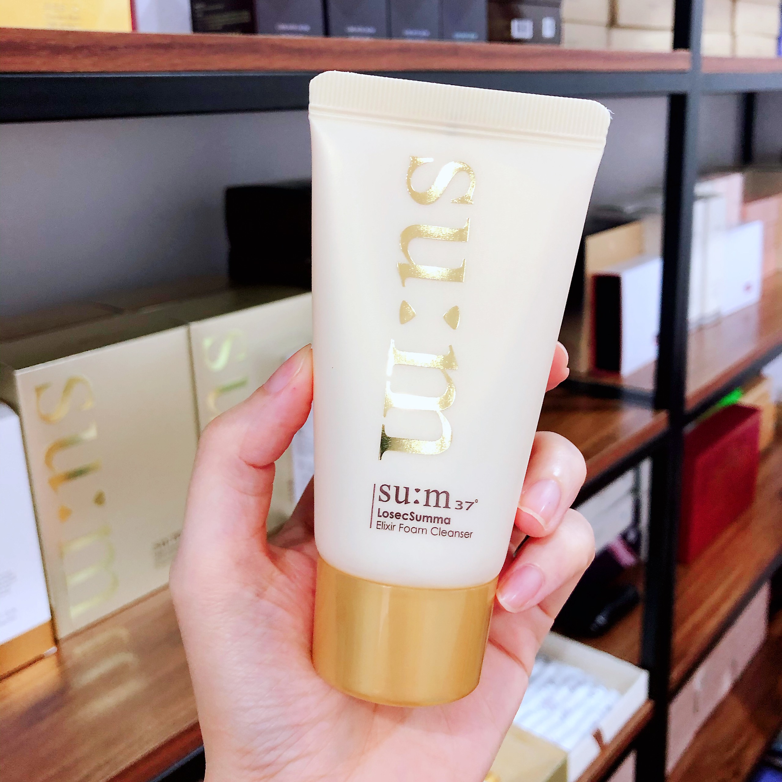 SỮA RỬA MẶT SUM LOSEC CHAI 60ML CHỨA VÀNG 24K GIÚP SÁNG DA