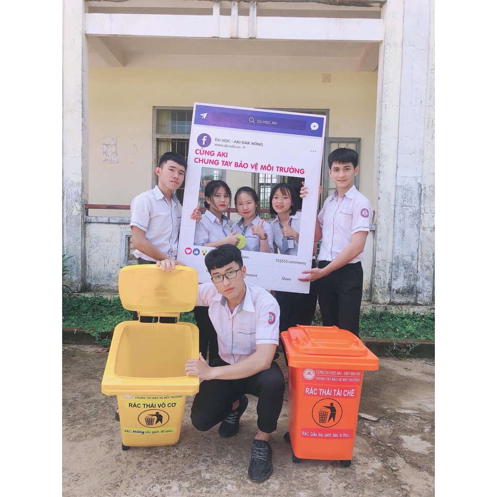 Thùng rác y tế 60 lít nắp kín - có 04 bánh xe