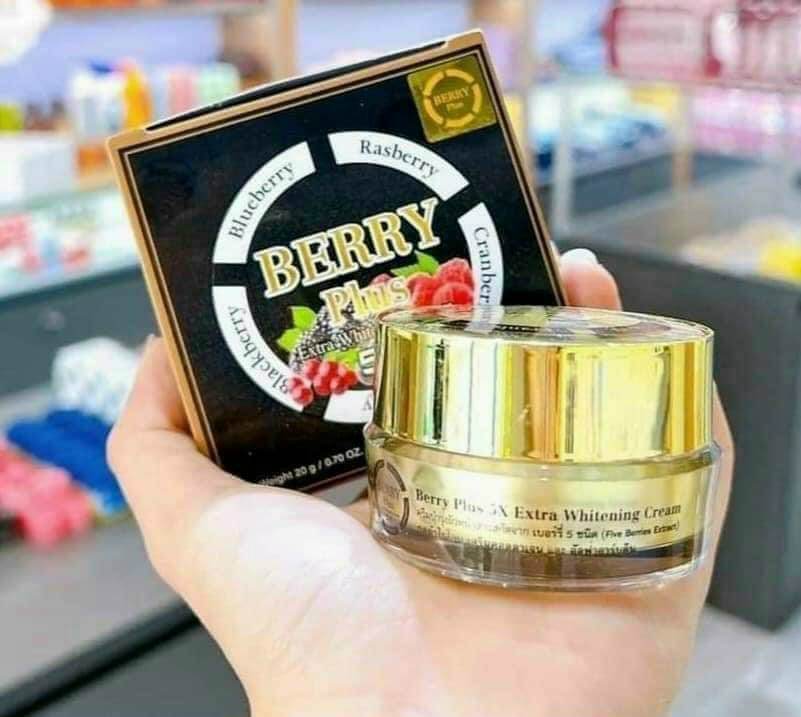 Kem Berry plus trắng da, ngừa nám