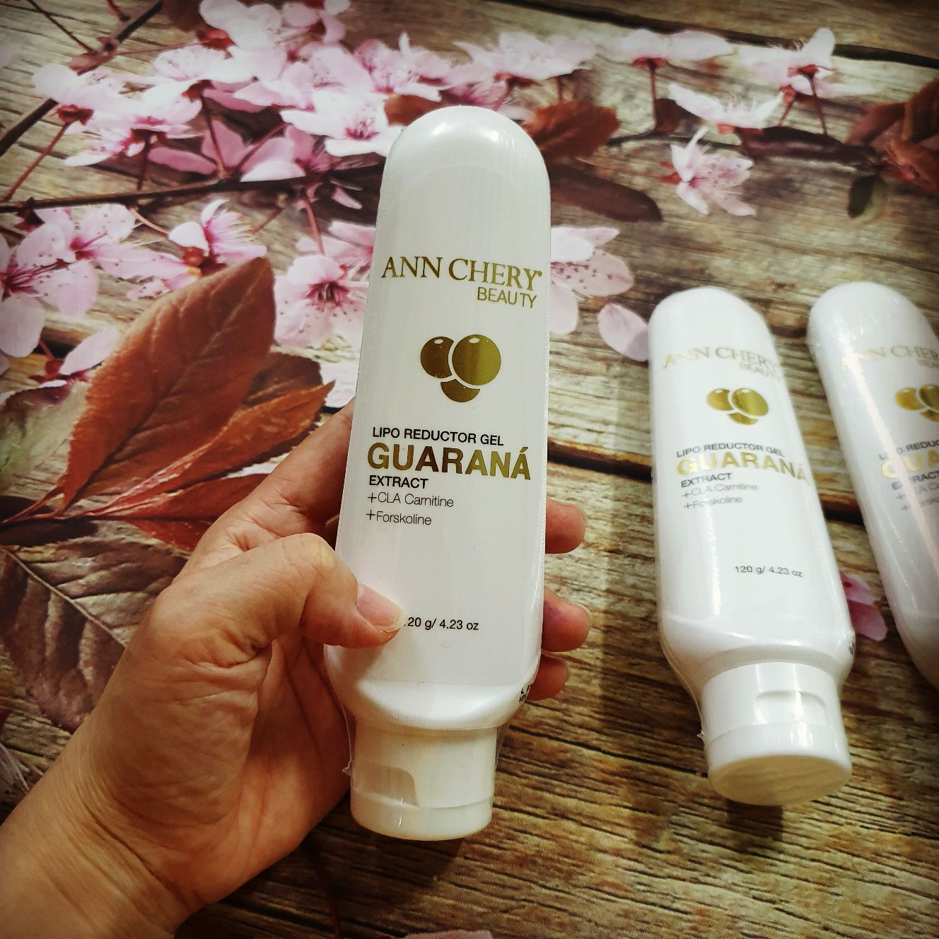 Kem tan mỡ Ann Chery Guarana màu trắng mẫu mới 2020