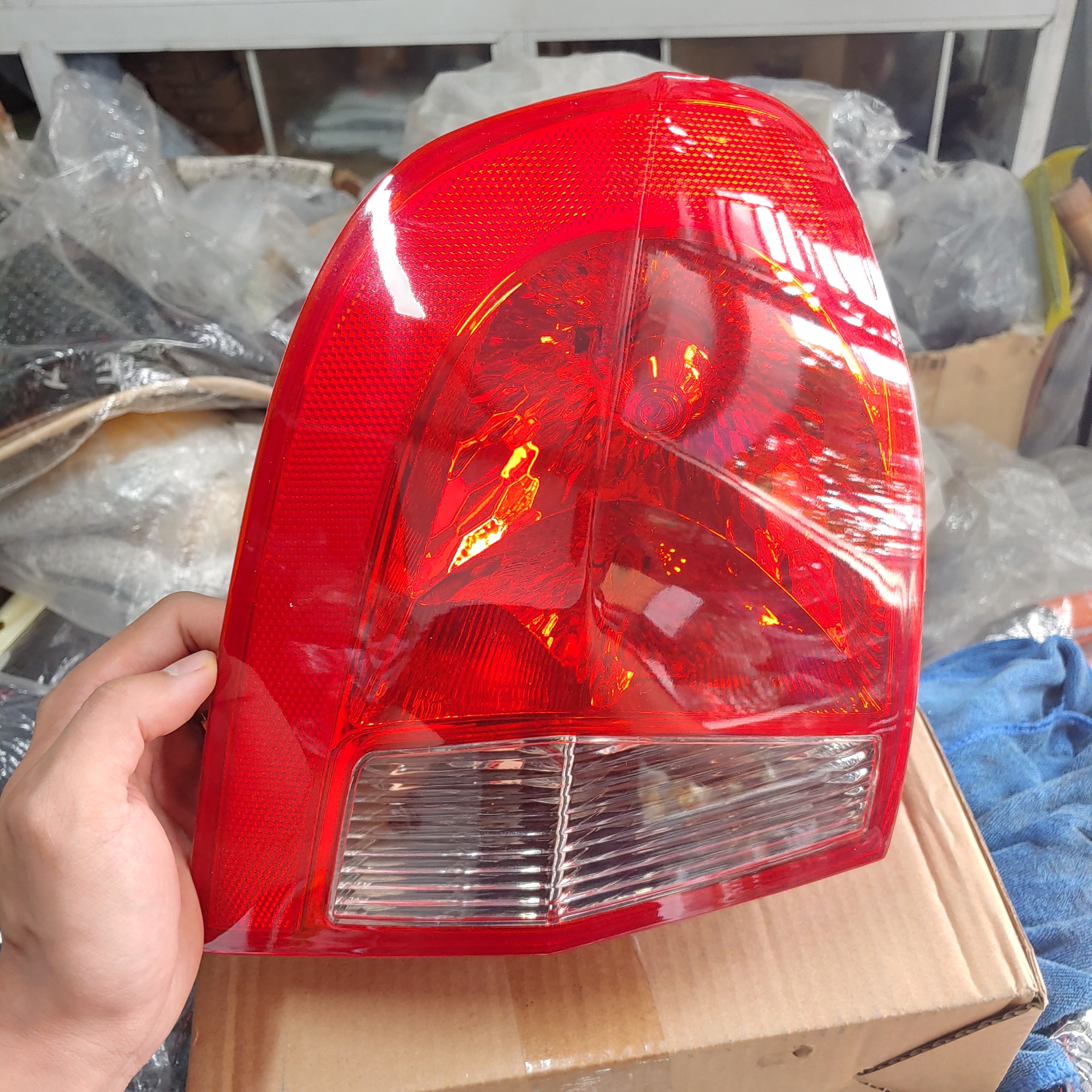Đèn hậu hyundai getz –924101c500