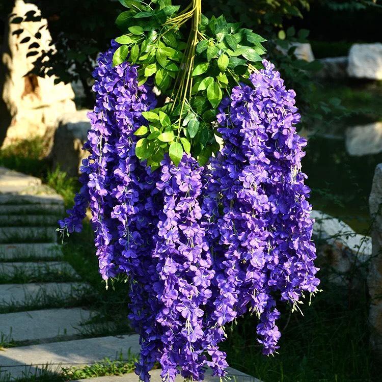 1 cành hoa wisteria (hoa Fuji) loại chùm to, dầy hoa 1m1 dùng trang trí nhà cửa, sự kiện, nhà hàng, khách sạn
