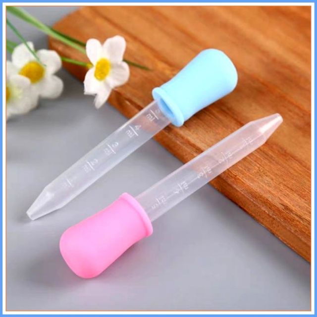 Dụng cụ cho Bé uống sữa Uống thuốc Bón Thức Ăn