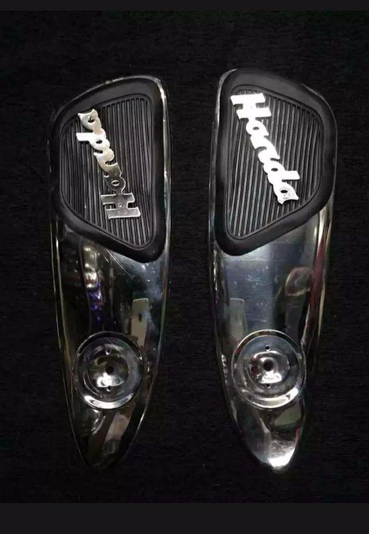 Ốp bình xăng xe 67