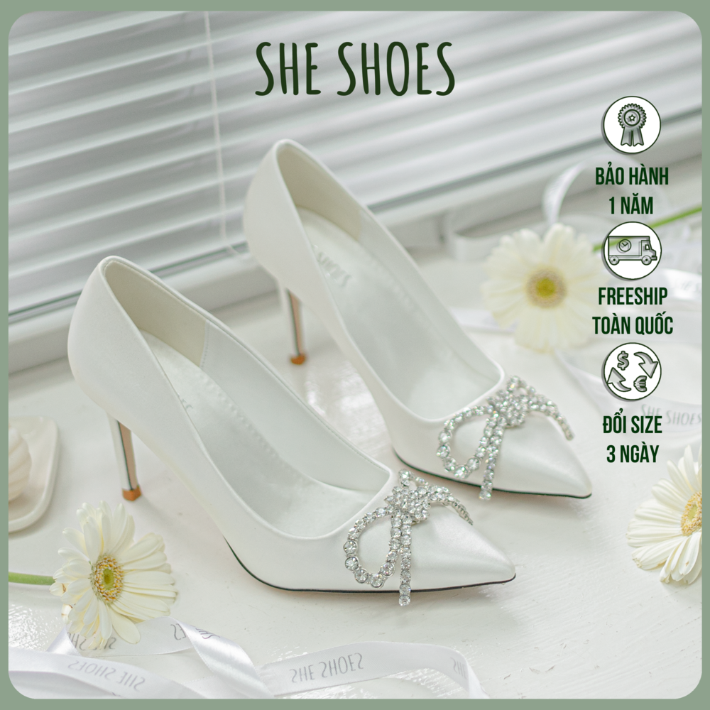 Giày cưới gót nhọn đính nơ đá bản to cao cấp, độc quyền bởi SHESHOES