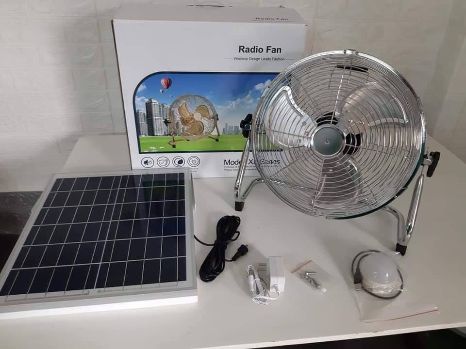 Quạt tích điện sử dụng năng lượng mặt trời, sử dụng liên tục trong 10h, bảo hàng 12 tháng