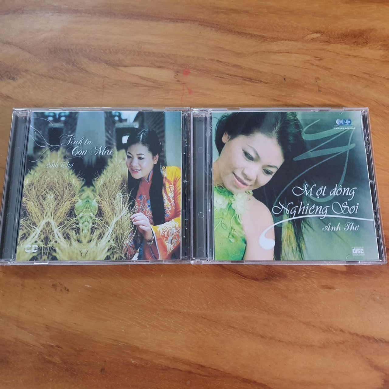 [MDCD] Combo 2 Đĩa CD Anh Thơ Chọn Lọc - Tình Ta Còn Mãi - Một Dòng Nghiên Soi