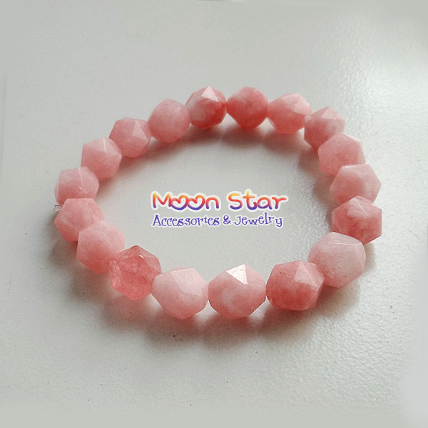 Vòng tay nữ đá thạch anh màu hồng cắt giác cạnh hàng shop handmade cao cấp - moon store acc