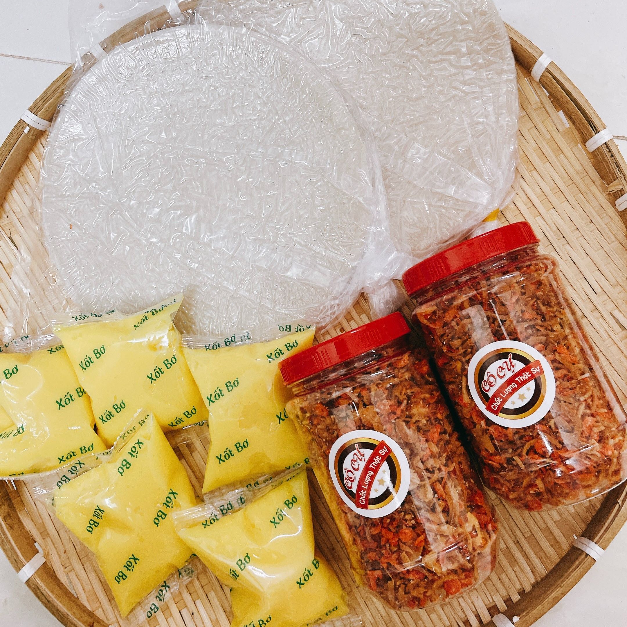 Combo siêu bơ ruốc: 500gr bánh tráng phơi sương,5 túi 100gr bơ béo,400gr ruốc hành phi