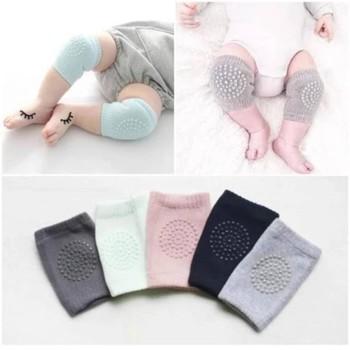 Tất bảo vệ đầu gối cho bé tập bò - vớ bọc đầu gối tập bò cho bé