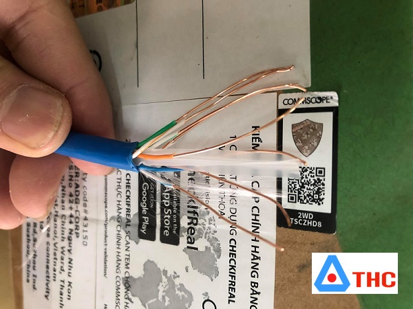 Cáp mạng commscope cat6 1427254-6