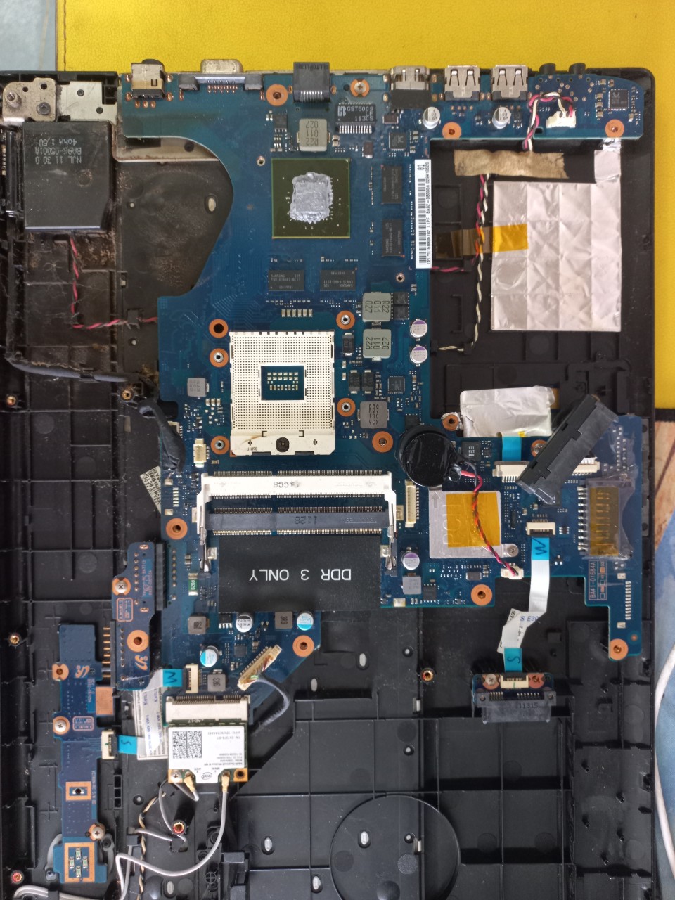 Mainboard laptop samsung rc530