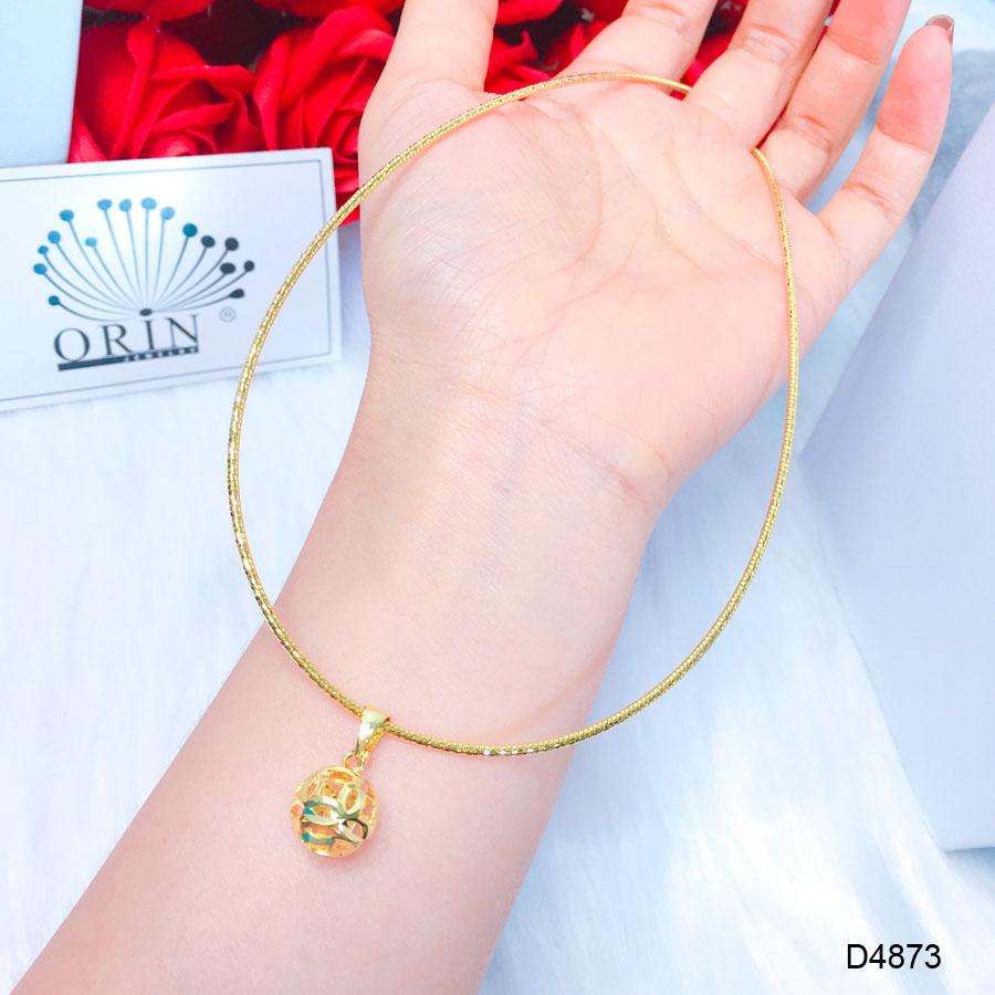 Kiểng cổ nữ, kiềng cổ dạng dẻo mặt trái cầu kim tiền bền màu cao cấp Orin D4873 - Long Tien
