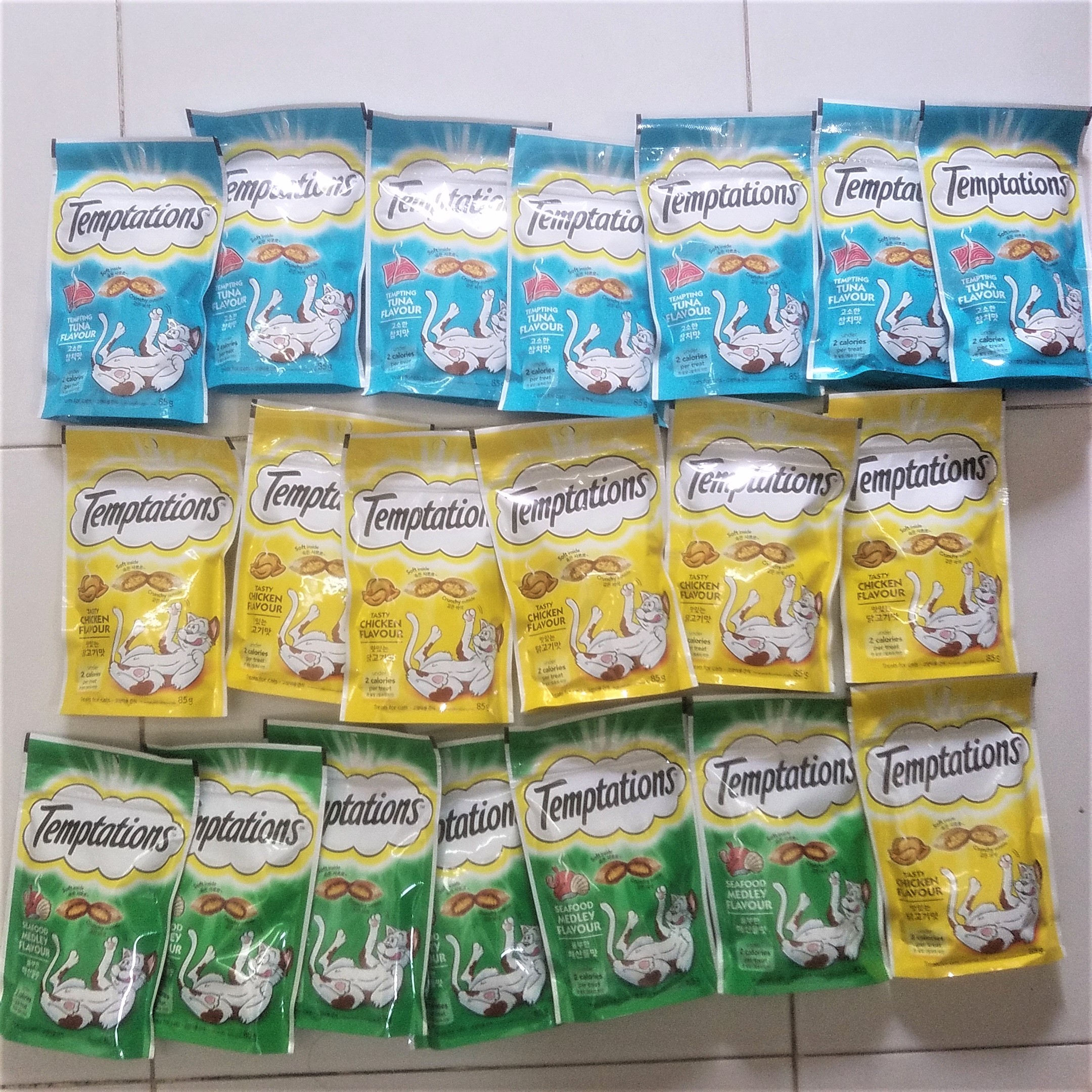 [HCM]Combo 20pcs gói Snack Temptations - thức ăn cho mèo