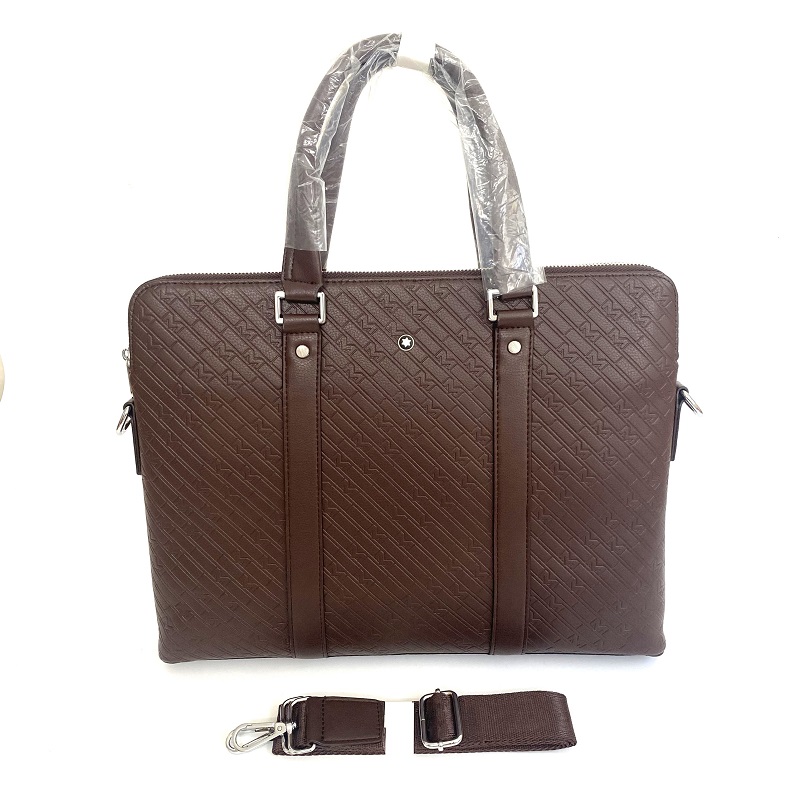 The high quality men's leather bag attached with M shape, laptop sleeve, teacher, business chic style, elegant.