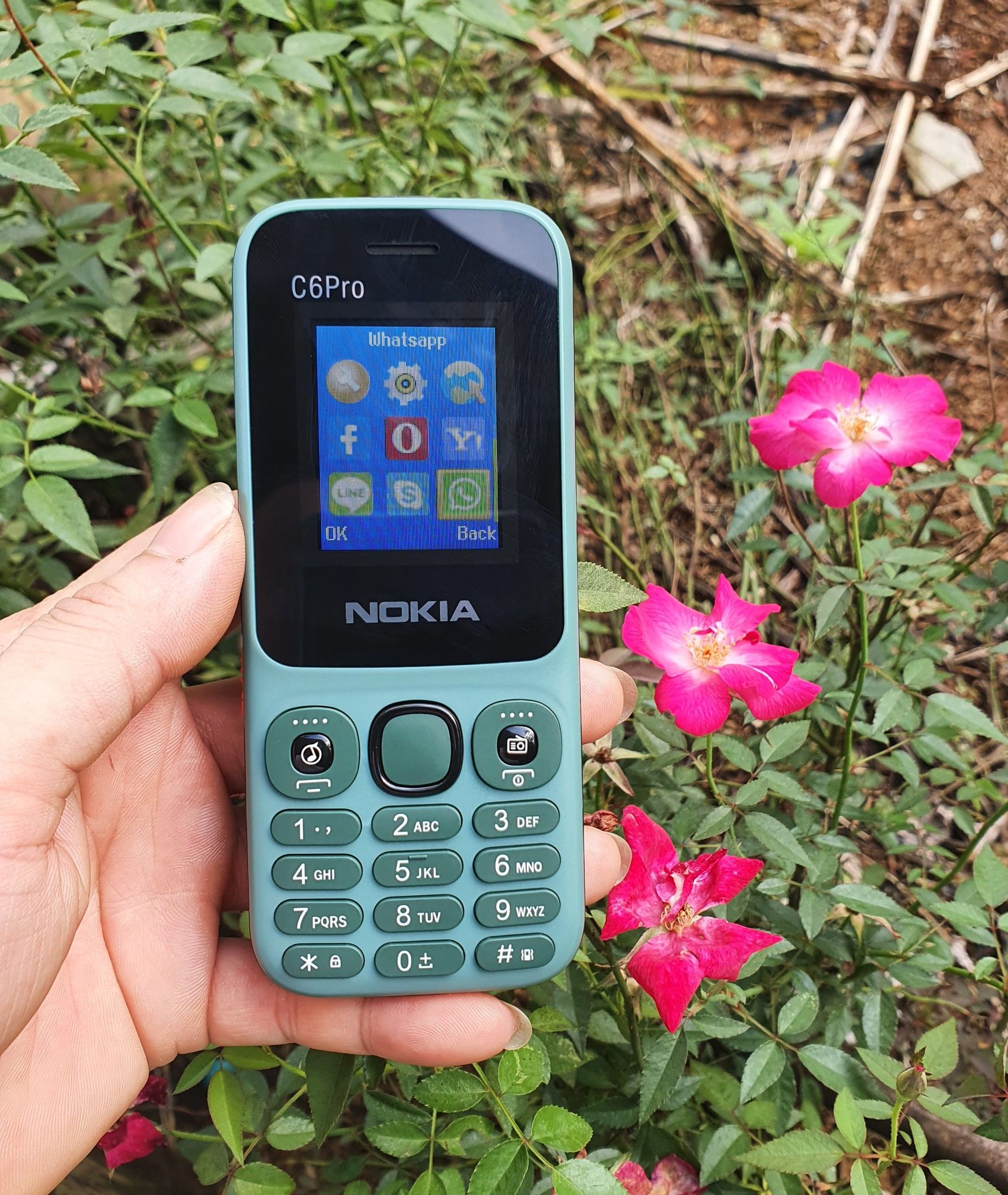 Điện thoại 3g- nokia c6 pro hàng mới fullbox pin trâu sóng khỏe