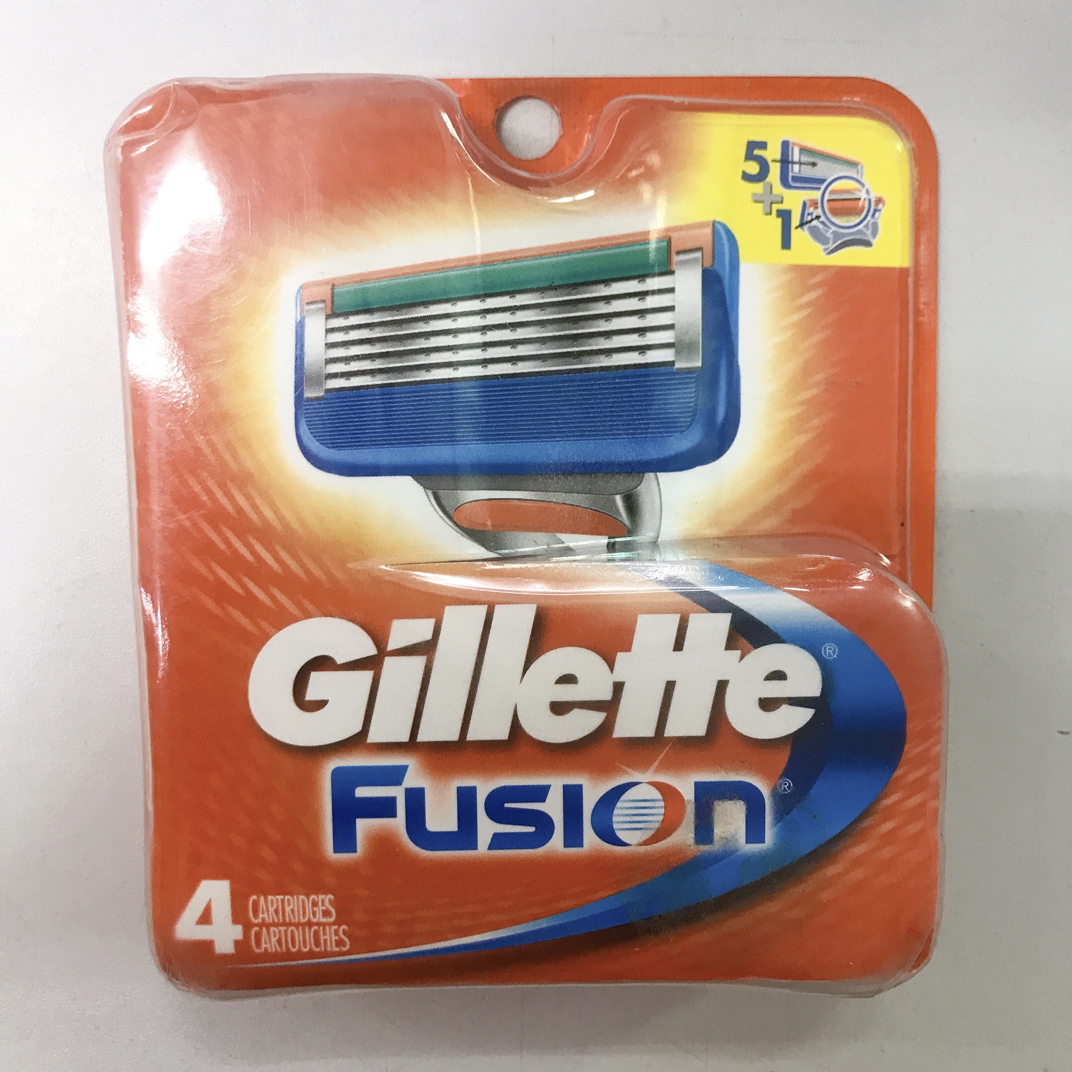 Hộp 4 lưỡi dao cạo râu Gillette Fusion Proshield