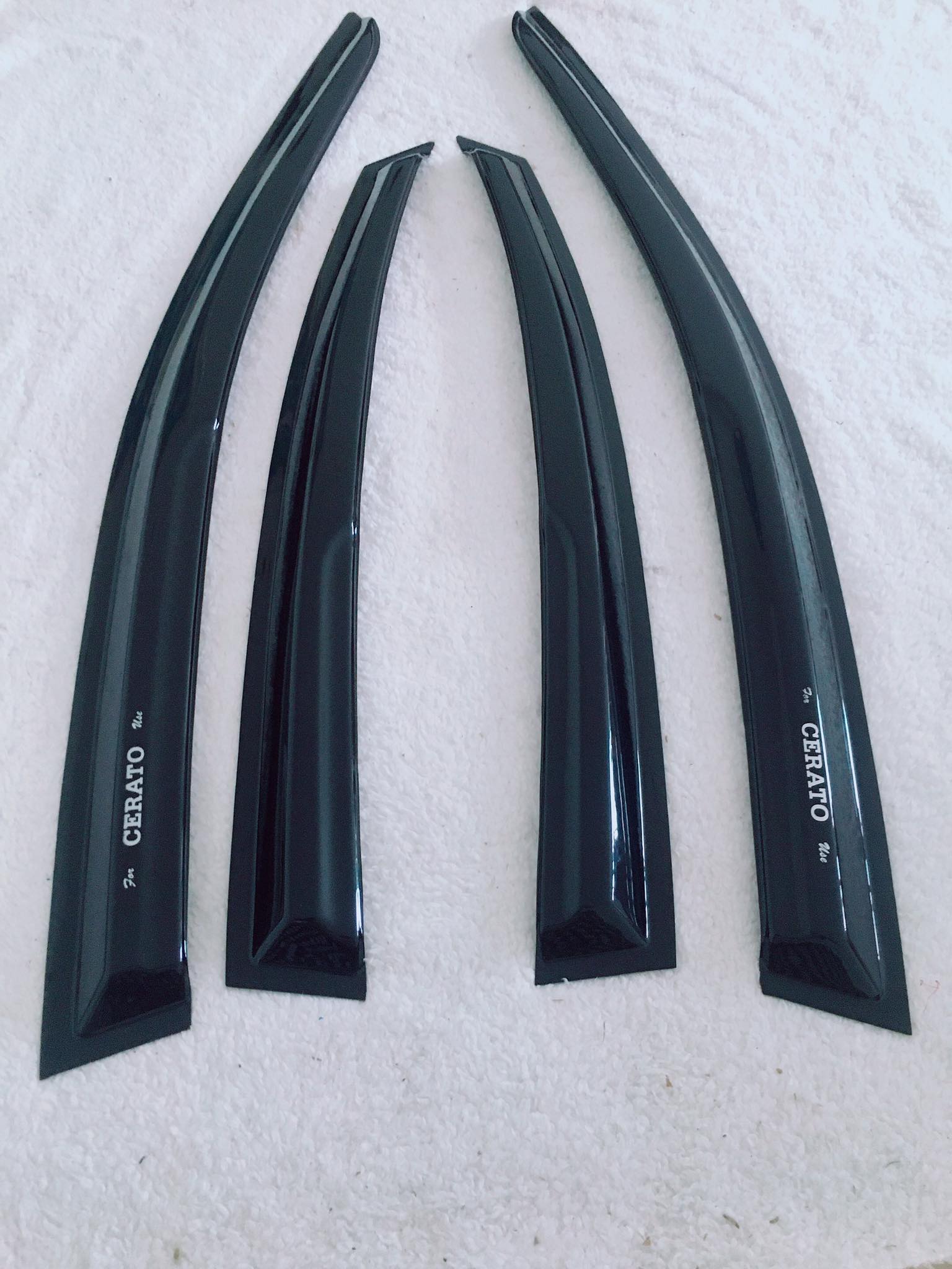 VÈ CHE MƯA ĐEN THÁI LAN chuyên dành cho các dòng xe KIA CERATO 2019-2021,có hình ảnh và vi deo thật của sản phẩm