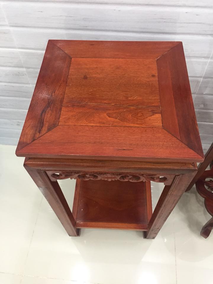 Ghế đôn vuông, mặt gỗ 35 x35cm,, kích thước cao 70 và 80 cm, chân có đế, thich hợp kê vật dụng hoặc tượng