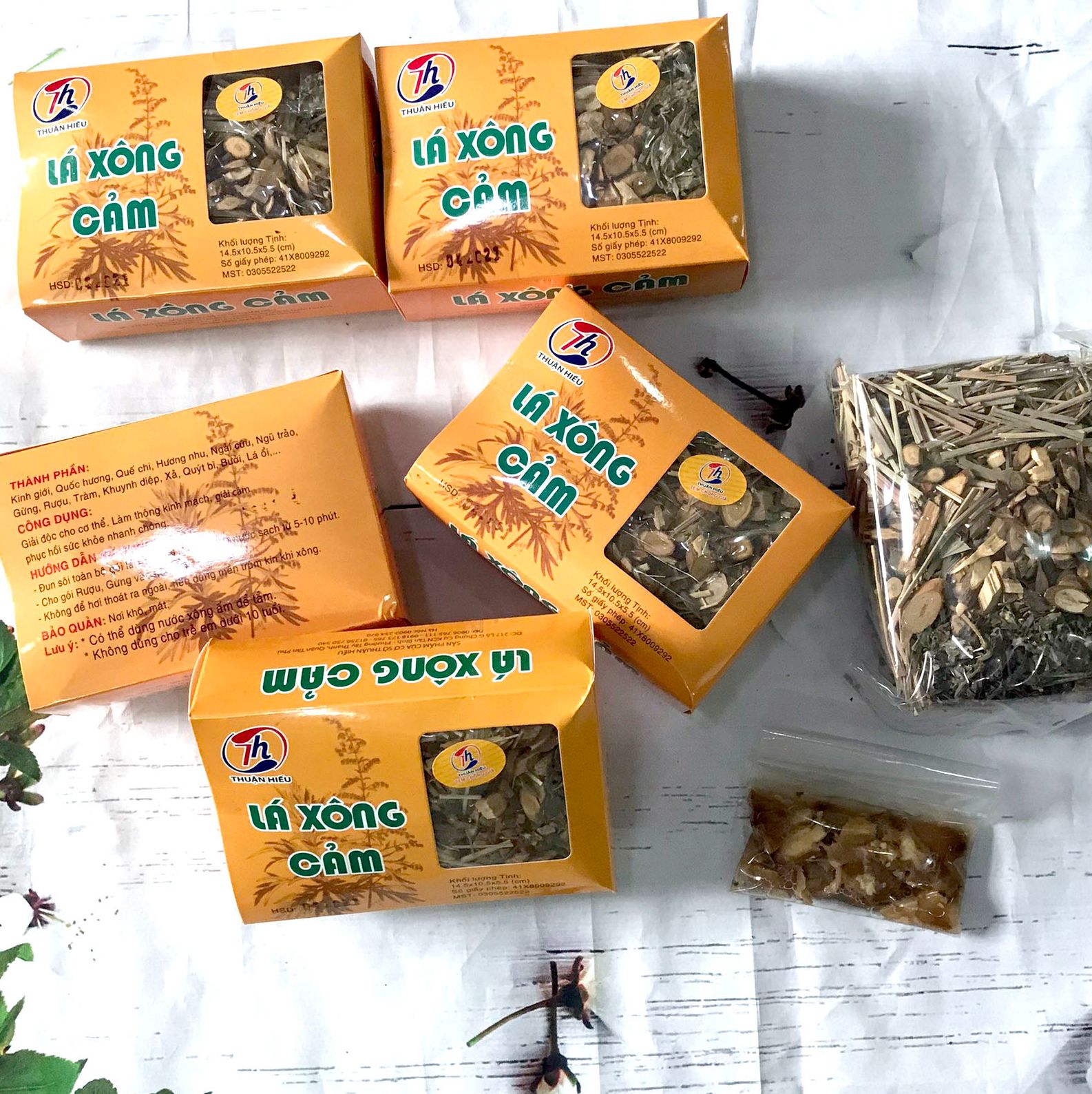 Combo 5 gói lá xông giải cảm thuận hiếu