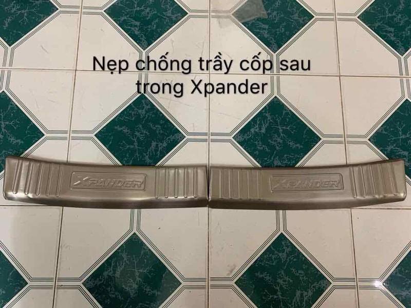 Ốp cống trầy cốp trong mitsubihi xpander-inox new