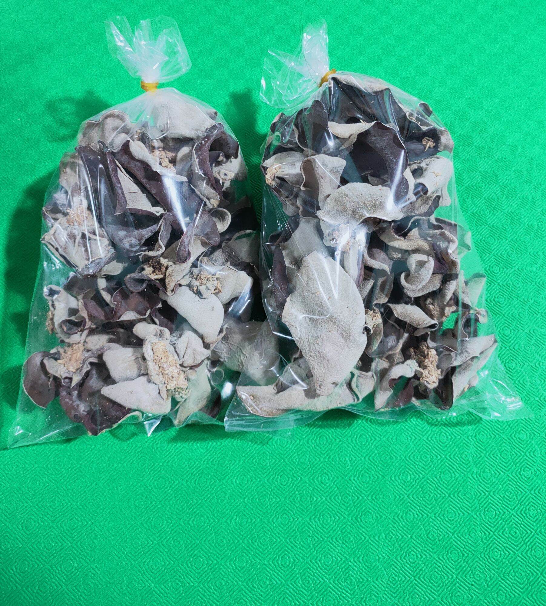 Nấm mèo 2 da - mộc nhĩ - gói 100gr