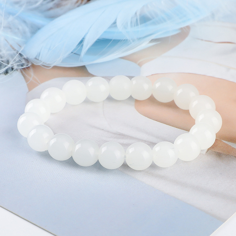 Vòng tay phong thuỷ đá mã não trắng 8ly cho nữ .