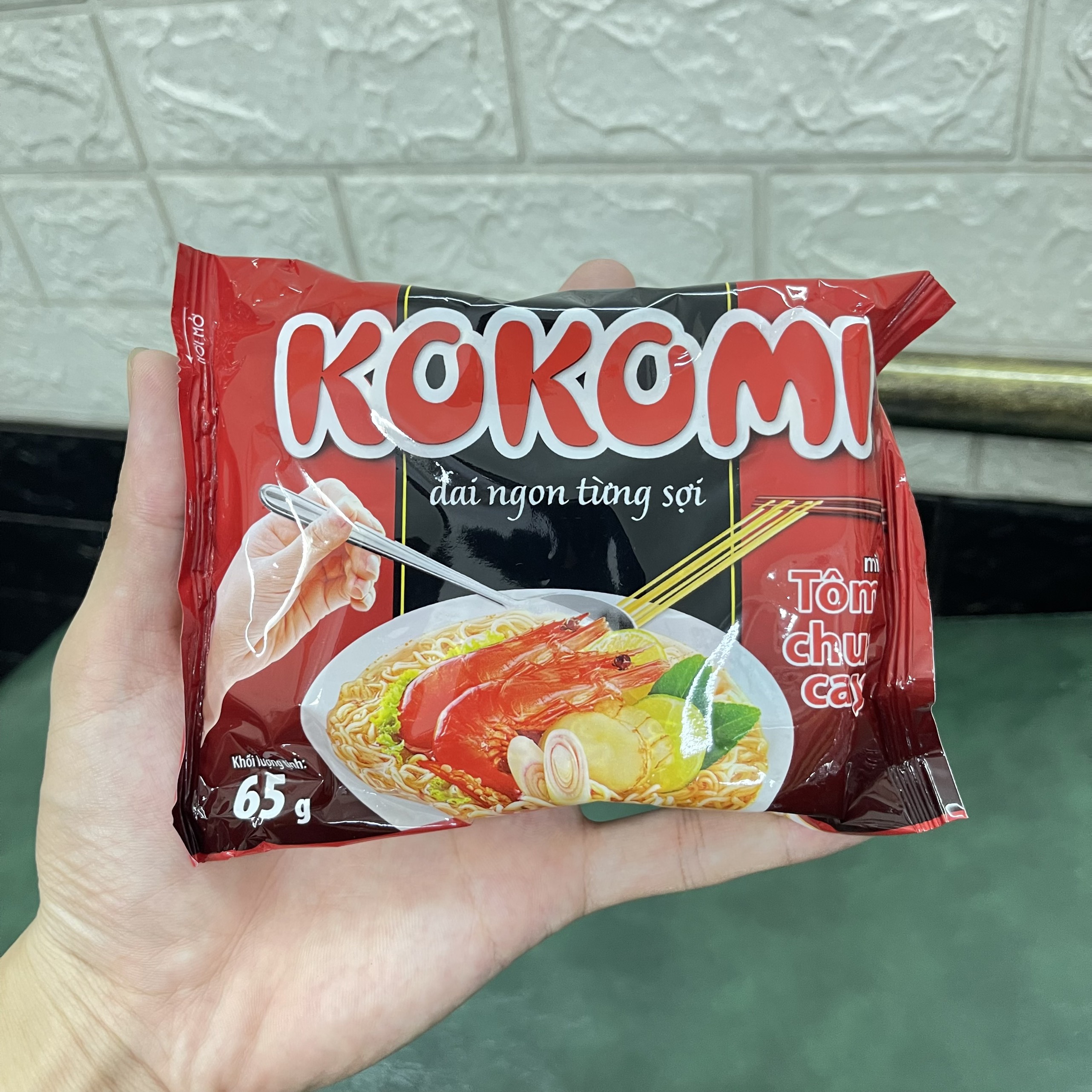 Combo 10 gói mì kokomi tôm chua cay 65g