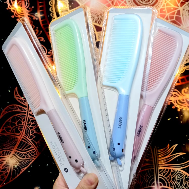 Lược chải tóc cán thú cực kì cute mẫu ngẫu nhiên