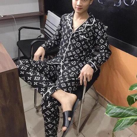Dang Thanh Fashion 💝 ĐẸP XUẤT SẮC 💝 Bộ Đồ Ngủ Dài Tay Chất Kate Bộ Pijama Lụa Dài Tay Phù Hợp Cả Nam Và Nữ