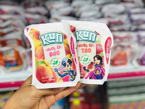 Thùng Kun túi vị táo 100ml
