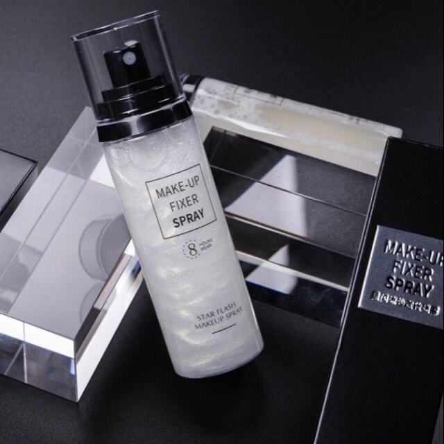 [HCM]Chai Xịt khoáng make up Fixer Spray Trang Điểm Dưỡng Ẩm Kiểm Soát Dầu Lâu Trôi Tiện Dụng xịt khoáng