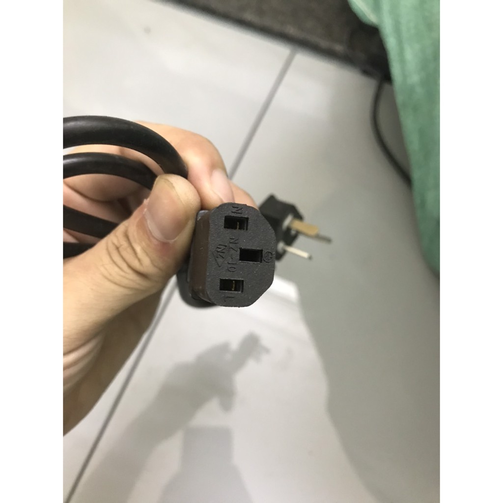 Dây nguồn 10ac 1.5m, dùng cho pc giắc cắm 3 chân vuông