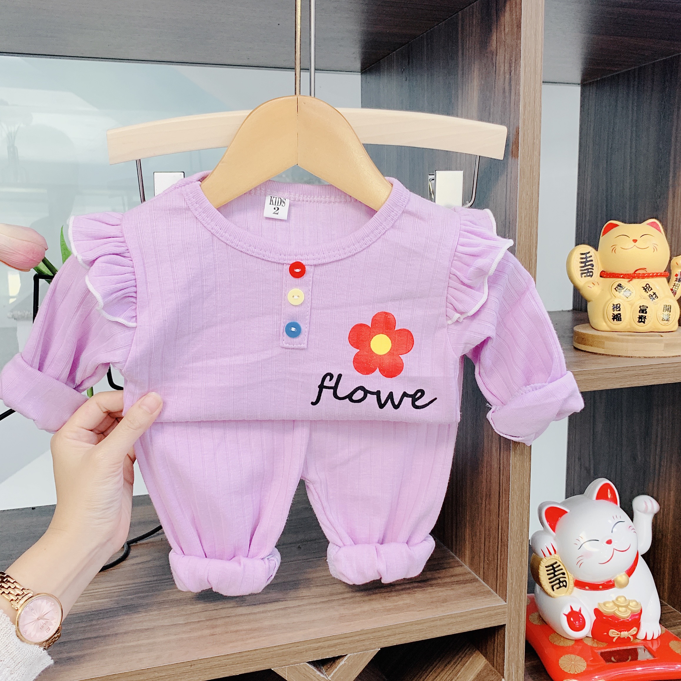 Bộ len tăm dài tay hoa cúc cho bé gái xinh