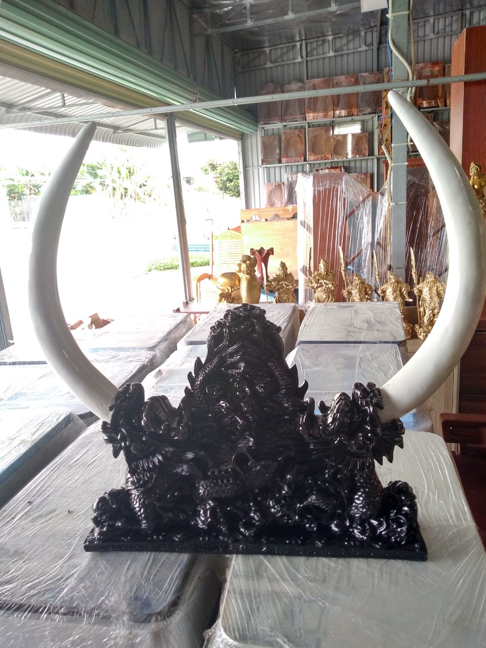 Ngà voi đôi nhân tạo - Đại