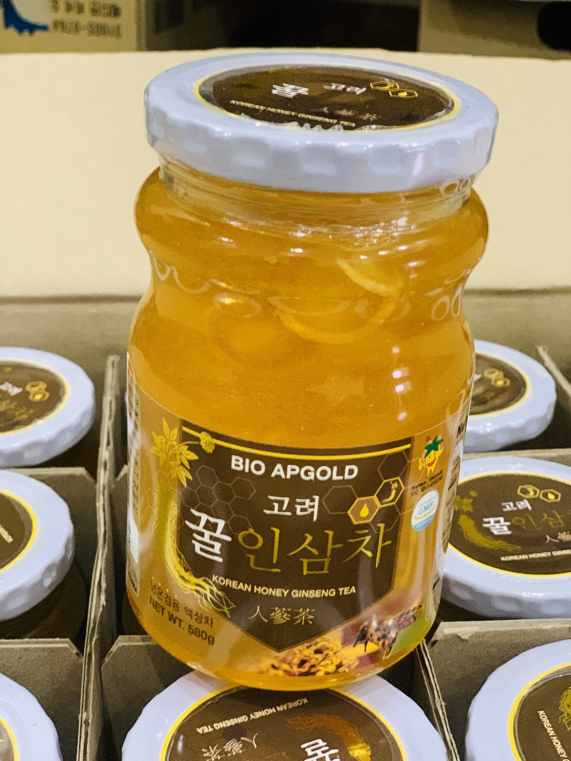 Nhân sâm tươi Hàn Quốc ngâm mật ong lọ 580g Bio Apgold